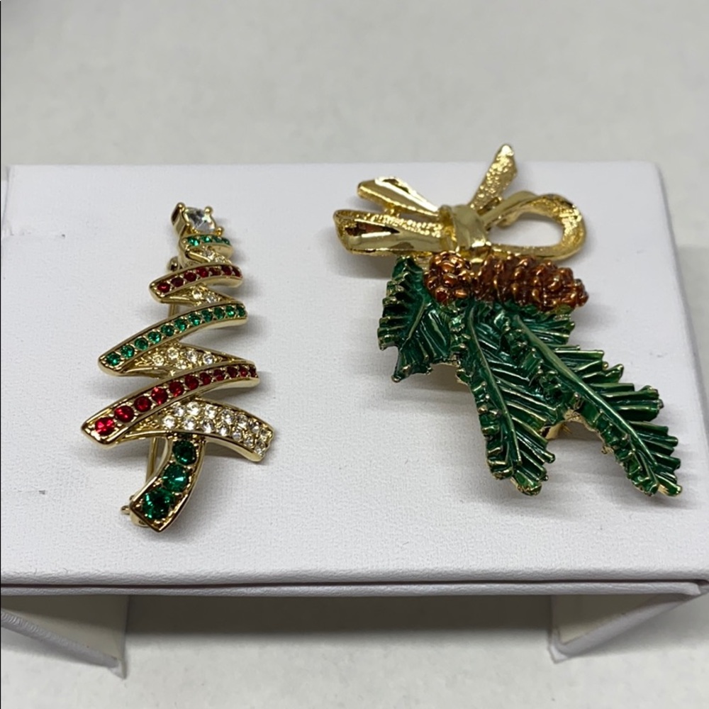 Group of two signed vintage Christmas pins